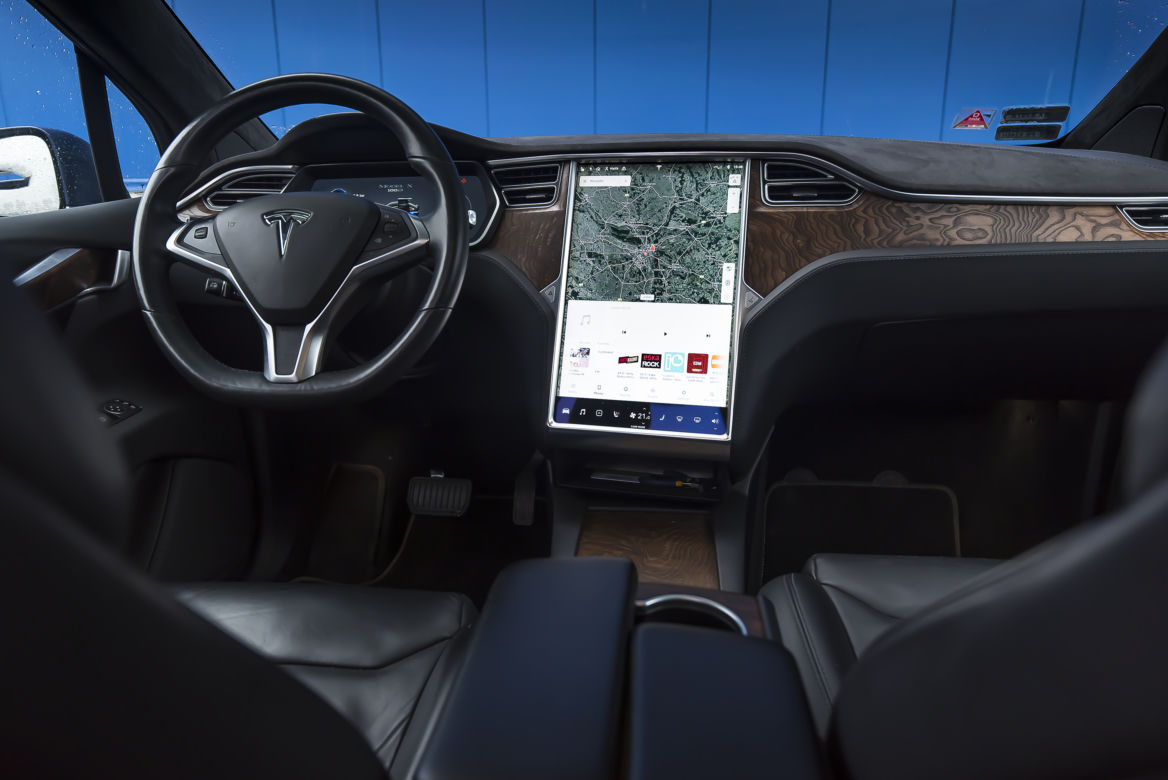 Tesla Model X 100D