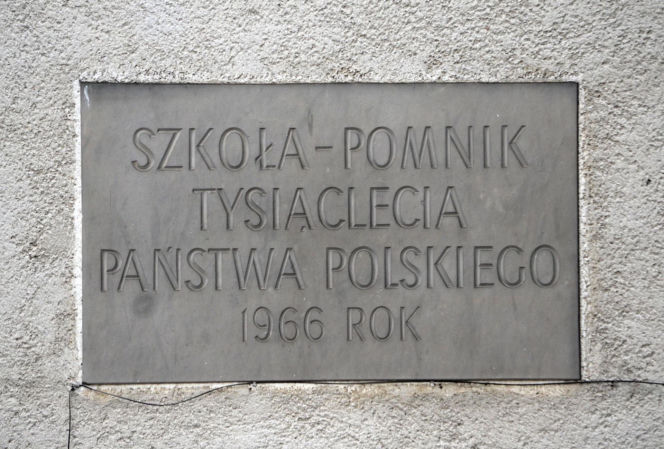 Polacy stosowali dual-use zanim stało się to modne. „Tysiąclatka” czyli szkoła, szpital i schron w jednym