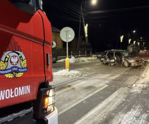 Pijany kierowca rozbił auto pod Wołominem! Pięcioro rannych w szpitalu