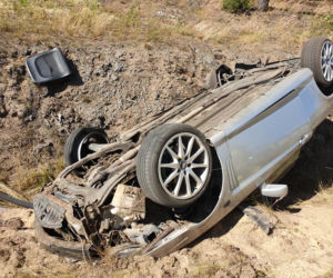 Groźny wypadek w podbydgoskim Bożenkowie! Dwie osoby trafił do szpitala [ZDJĘCIA]