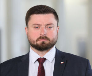 Emerycie! Oto posłowie, którzy nie chcieli dać Ci 14. emerytury