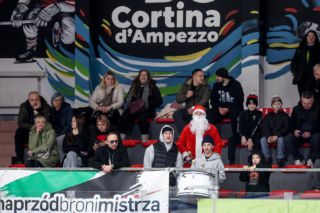 Mecz hokejowy Reprezentacji Artystów Polskich i Przedsiębiorców