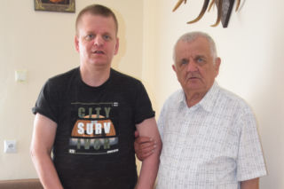 Korczowa: 80-letni ojciec musi opiekować się synem. Potrzebują WSPARCIA! [WIDEO, GALERIA]