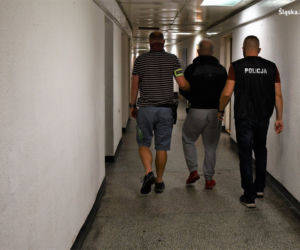 HORROR w Katowicach! Zmuszali nastolatkę do prostytucji. Potem ją sprzedali