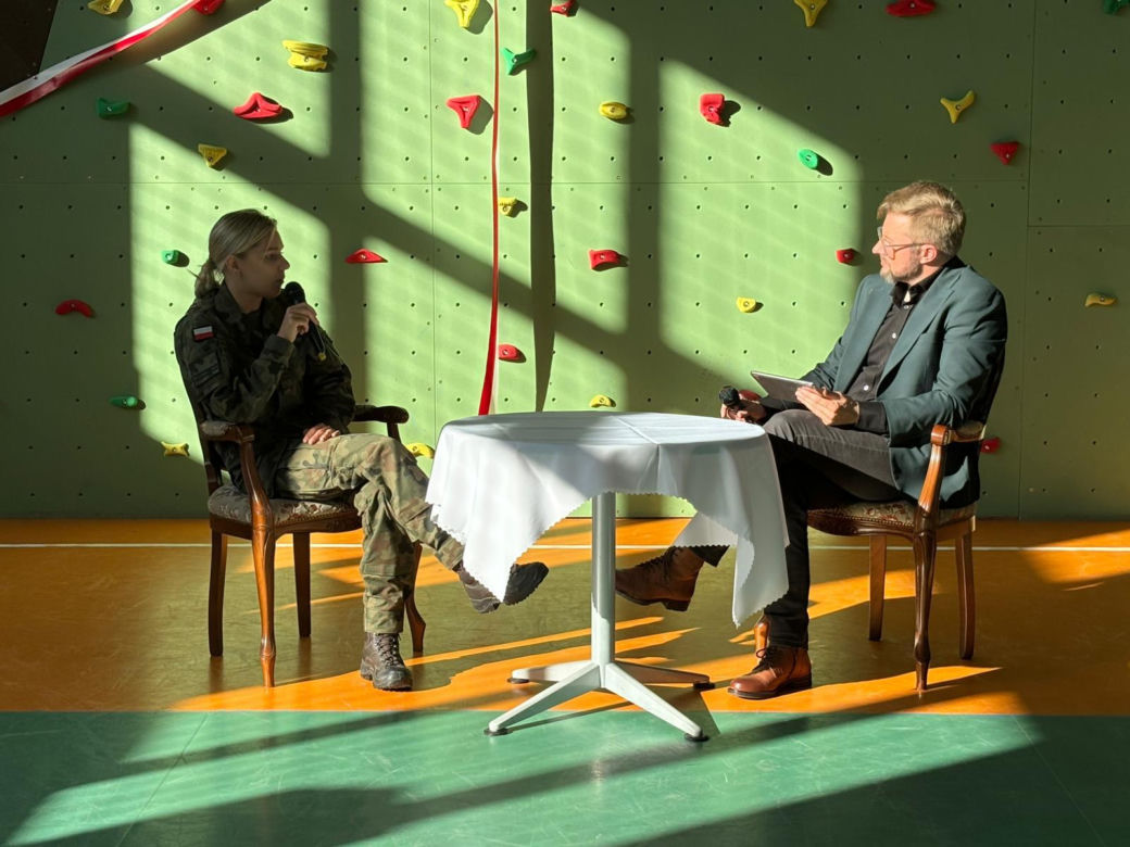 Aleksandra Mirosław z wizytą w Zespole Szkół nr 2 w Nowym Sączu
