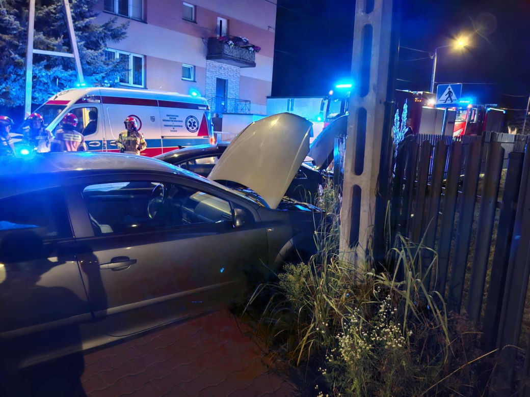 Pilne! Wypadek na skrzyżowaniu Moniuszki i Południowej w Starachowicach. Są poszkodowani
