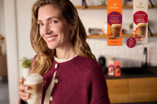 Jesień zamknięta w kapsułce. Nowe smaki Cafissimo Pumpkin Spiced oraz Maple & Pecan już dostępne w ofercie Tchibo