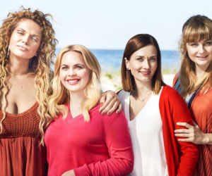 Przyjaciółki 12 sezon. Patrycja (Joanna Liszowska), Anka (Magdalena Stużyńska), Inga (Małgorzata Socha), Zuza (Anita Sokołowska)