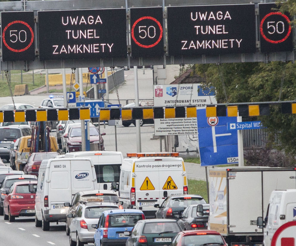 Wisłostrada, korek, tunel wisłostrada