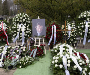 Tak wygląda teraz grób Edwarda Linde-Lubaszenko