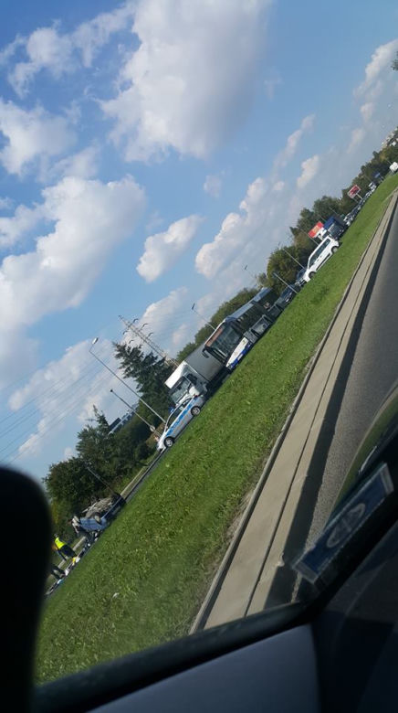 Śmiertelny wypadek na ul. Stella-Swickiego. Nie żyje 30-letni motocyklista