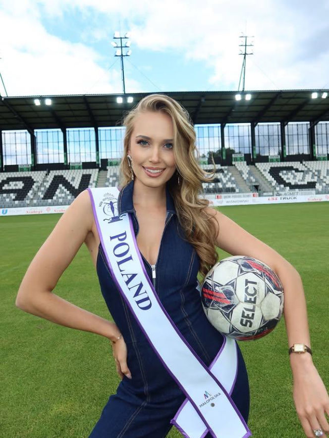 Miss Polski Oliwia Mikulska na stadionie i nie tylko