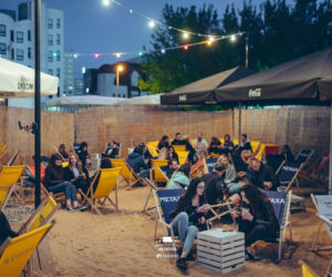 Streat Food Młynowa w Białymstoku. Klimatyczna miejscówka przyciąga tłumy białostoczan [ZDJĘCIA]