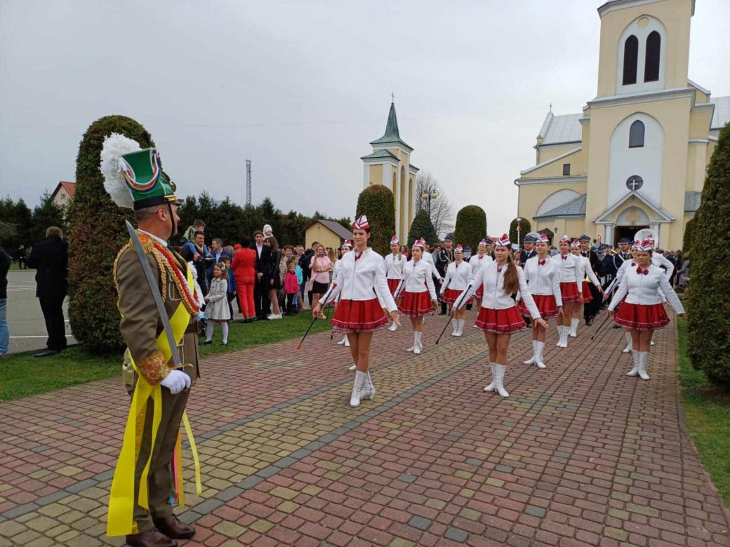 Wielkanocna parada Turków w Tryńczy