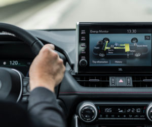 Toyota RAV4 Plug-in Hybrid Selection + VIP