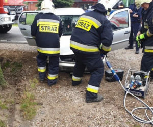 Poważny wypadek pod Płockiem! Kobieta z dzieckiem w szpitalu!