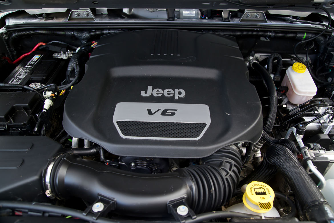 Jeep Wrangler 3.6 V6 Sahara Command-Trac