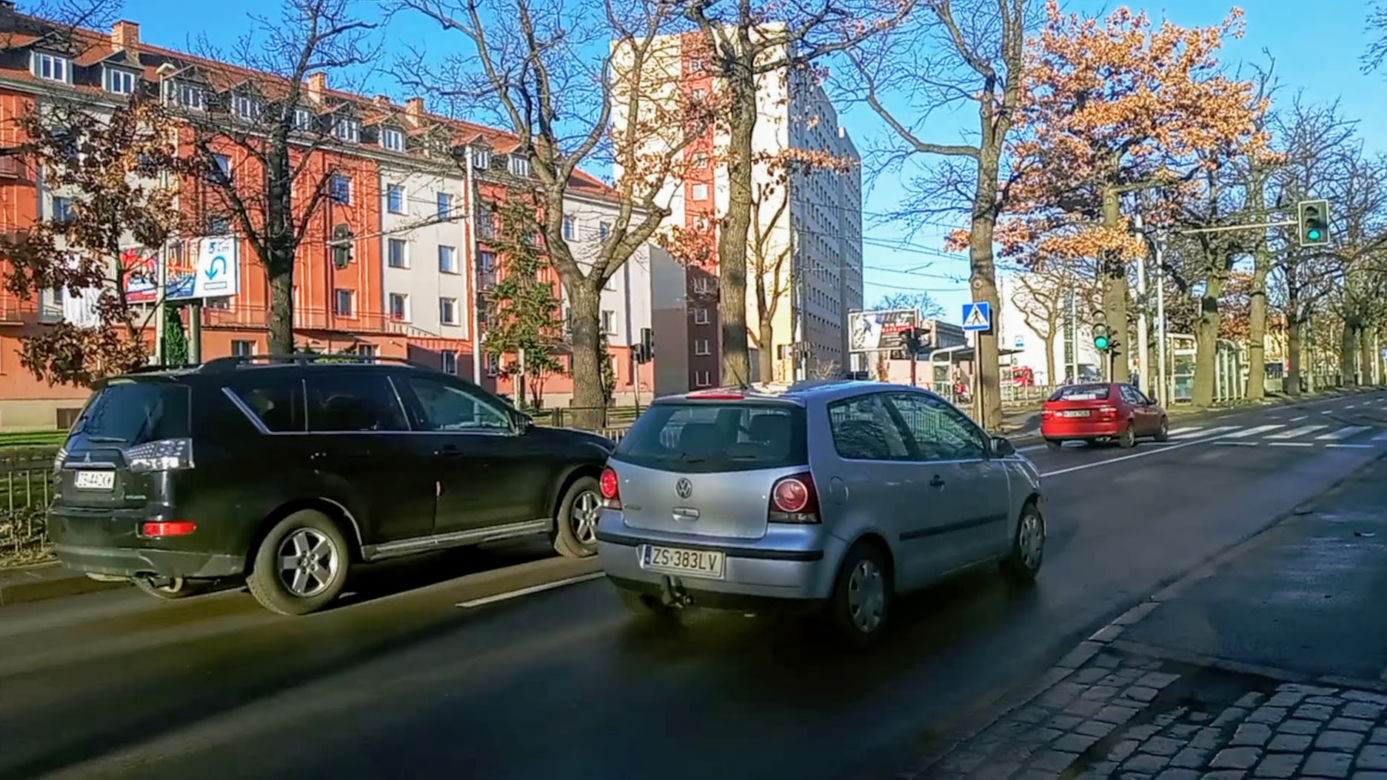 Niebezpieczne przejście dla pieszych na al. Piastów