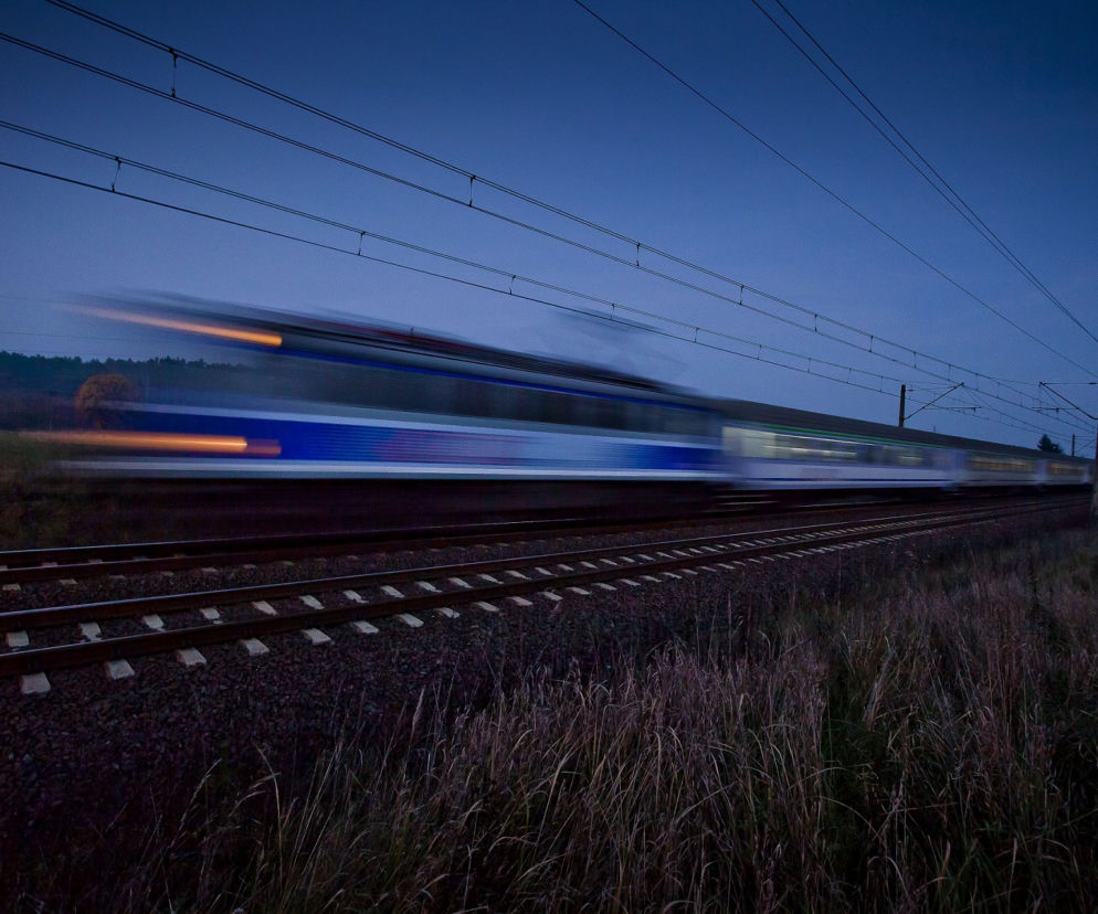 Pociągi w weekend będą jechały o godzinę dłużej! Sprawdź rozkłady jazdy PKP