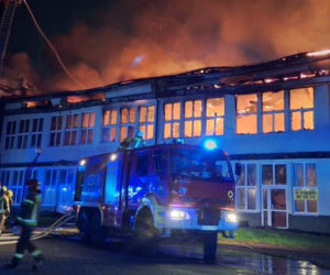 Hajnówka. Pożar sklepu meblowego. Milionowe straty