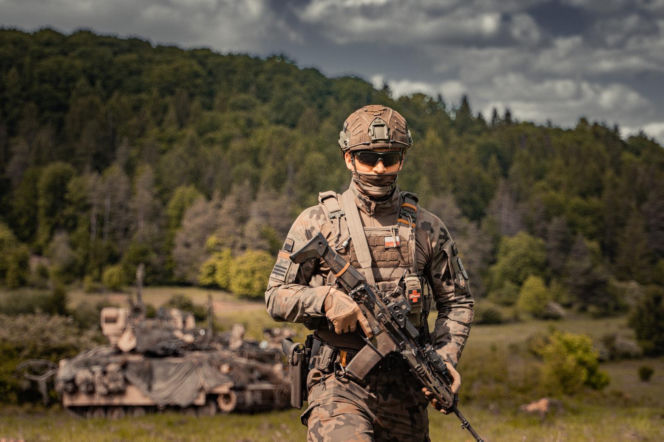 Autonomia strategiczna Europy zyskuje poparcie Polaków. Aż 64% badanych za autonomią kontynentu [SONDAŻ]