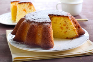 Koniec z suchym zakalcem! Ten przepis na babkę wielkanocną wilgotną to pewniak, który zawsze się udaje