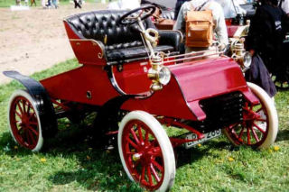 114 lat temu Ford sprzedał pierwsze auto. Ile zarobił model A?