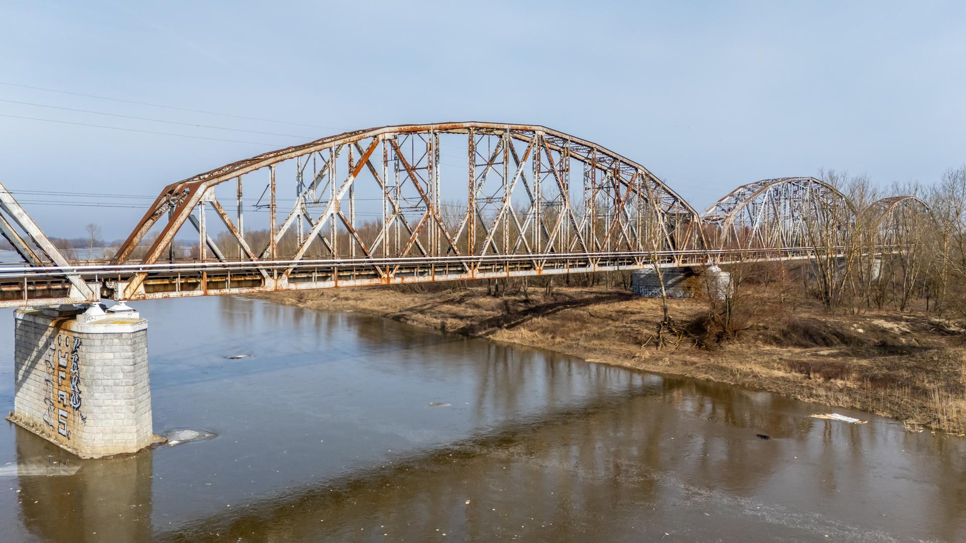 Stary most nad Wisłą w Górze Kalwarii