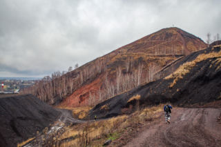 Góruje nad krajobrazem. Poznaj najwyższą hałdę w Polsce