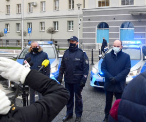 Trzy nowe radiowozy Kia Ceed dla podlaskiej Policji 