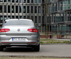 Volkswagen Passat Limousine B8 Highline 2.0 TDI DSG BlueMotion