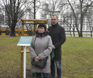 Powstańcy zapuścili korzenie. 20 drzew dla bohaterów w parku na Woli