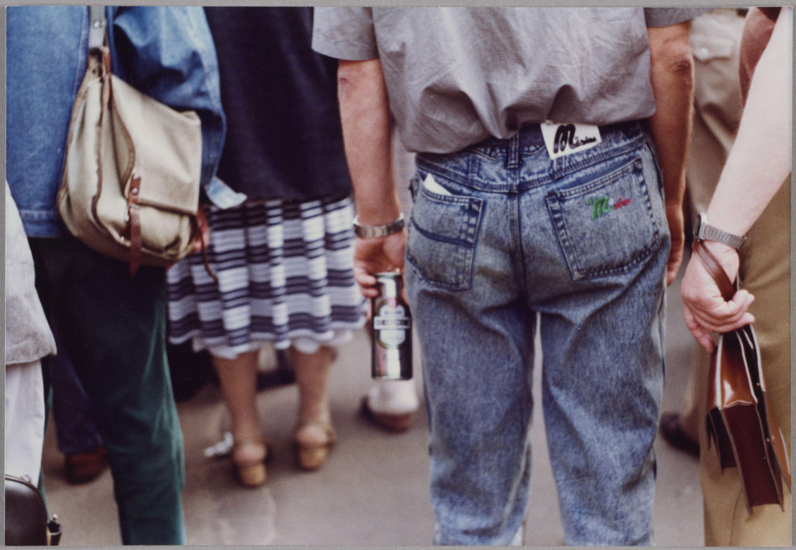 Sceny podczas antyprezydenckiej i antyrządowej demonstracji Solidarności, plac Trzech Krzyży, 18 maja 1993