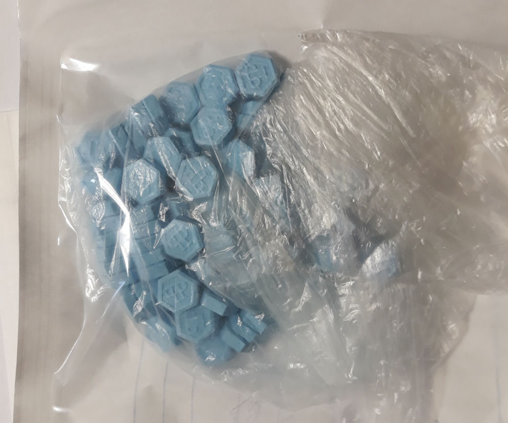 Sukces policji z Aleksandrowa Kujawskiego. Funkcjonariusze zabezpieczyli ponad 120 tabletek ekstazy!