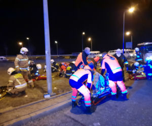 Tragiczny wypadek autokaru na autostradzie A4. Zdjęcia ratowników medycznych