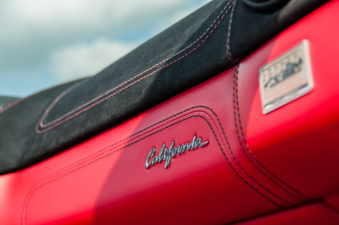 Ferrari California 4.3 490 KM 7AT