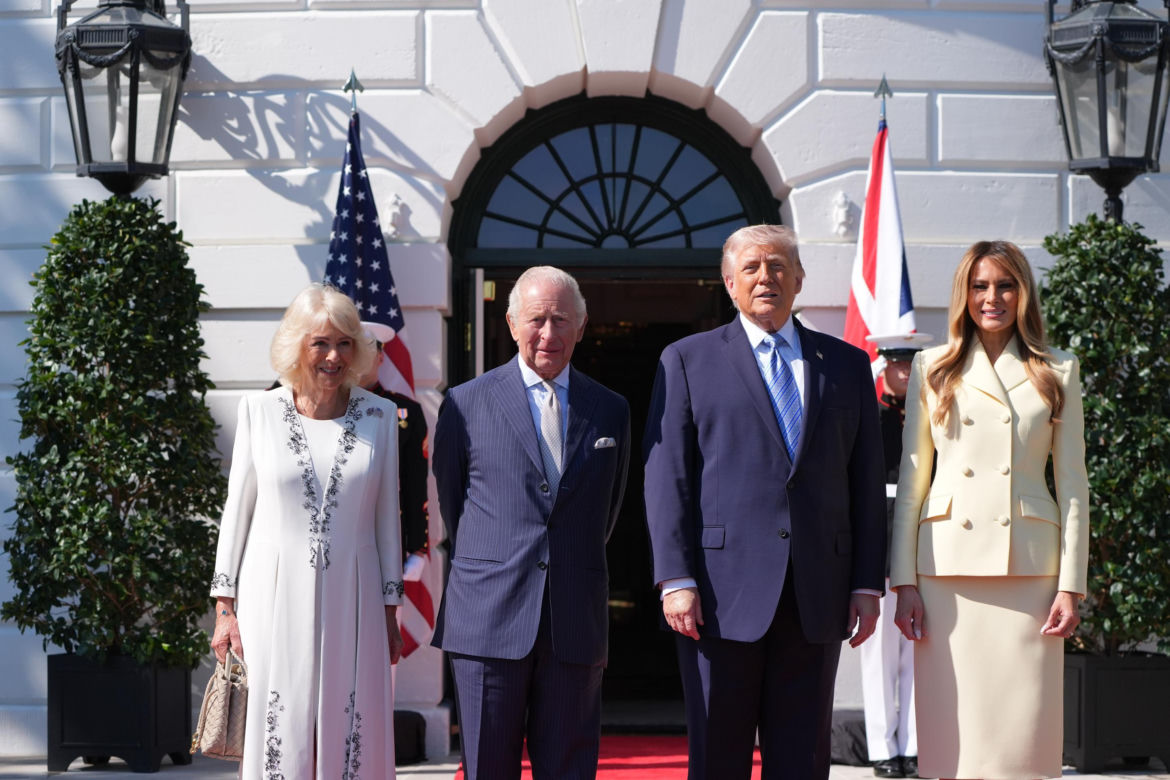 Król Karol III wylądował w USA! Historyczna wizyta monarchy rozpoczęta