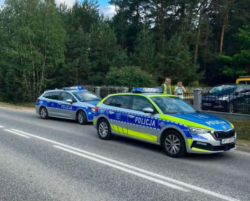 Policja. Pościg za Mercedesem