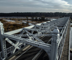 Rozlewiska rzeki Narew. Niesamowite zdjęcia z drona [ZDJĘCIA]