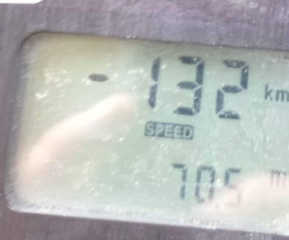W terenie zabudowanym gnał jak po autostradzie