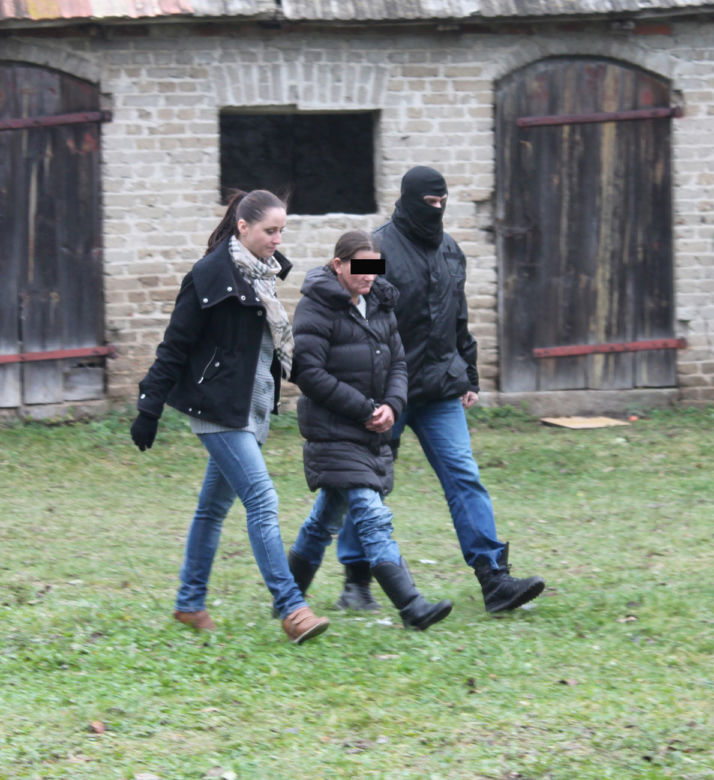 Grób dzieci "potwora z Hipolitowa" na cmentarzu we wsi Poryte
