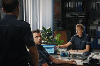 M jak miłość odc. 1910. Natalka (Dominika Suchecka), Adam Karski (Patryk Szwichtenberg), Rafał (Jakub Kucner)