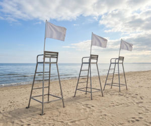 Sinice Sopot. Czy w Sopocie można się kąpać 26.08? Flaga, warunki pogodowe