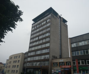 Część rzeszowskich urzędników przeniesie się do wieżowca na Targowej