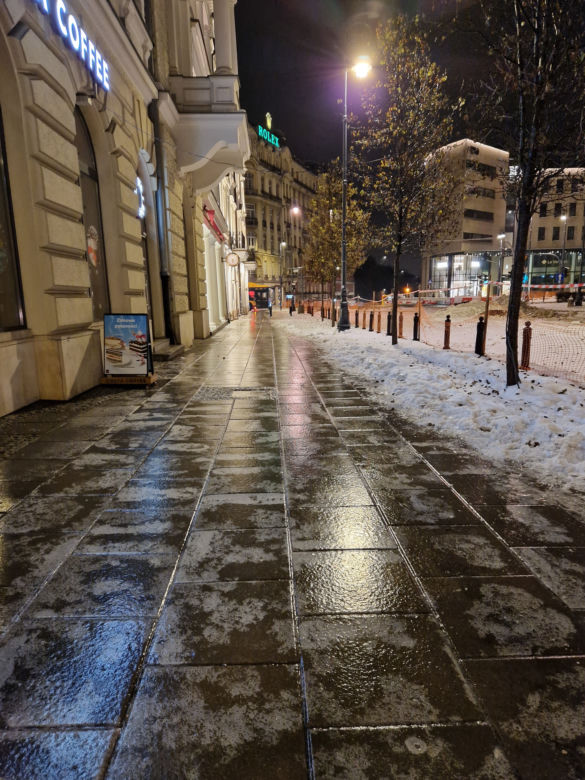 Gołoledź w Warszawie