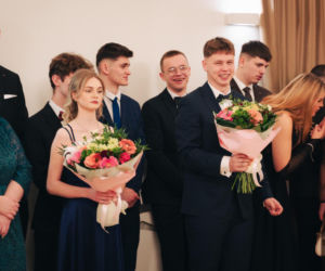 Studniówka 2026 maturzystów Zespołu Szkół Zawodowych nr 1 w Starachowicach