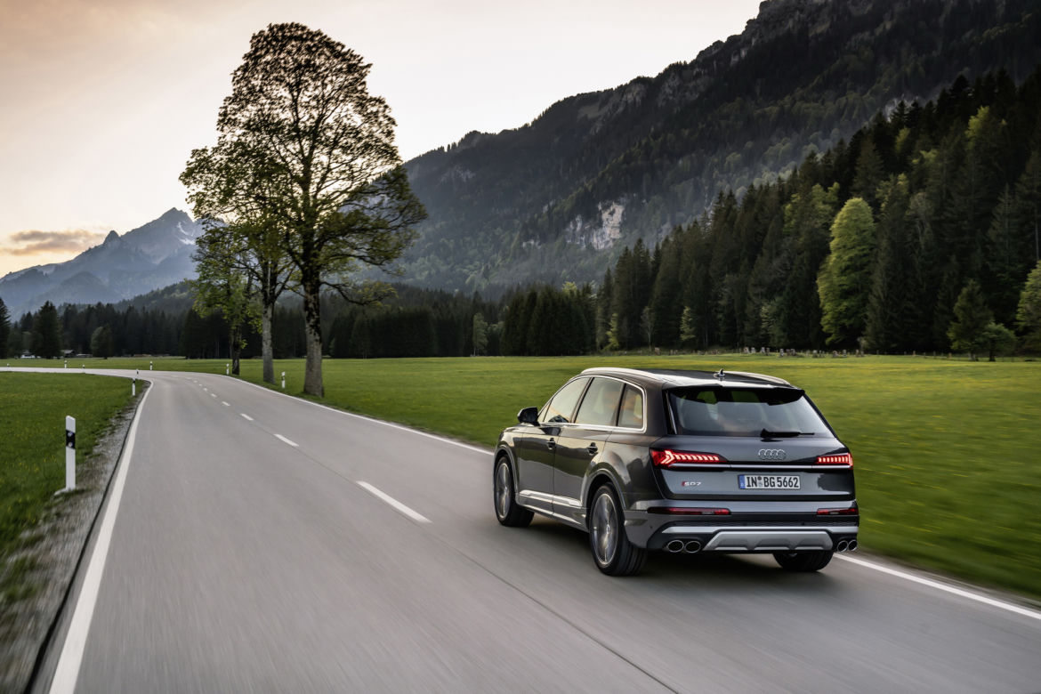 Audi SQ7 4.0 TFSI V8 quattro