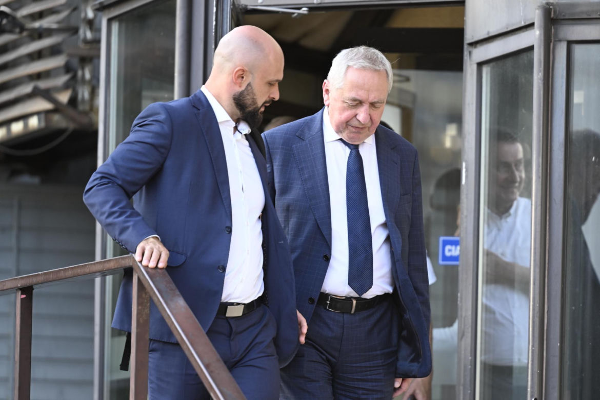 Kaczyński zwołał ważne posiedzenie PiS. Politycy już zjeżdżają na Nowogrodzką