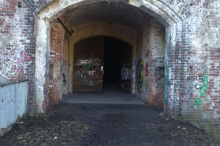 Szokująca dewastacja w Toruniu! Chodzi o Fort XI