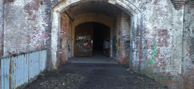 Szokująca dewastacja w Toruniu! Chodzi o Fort XI